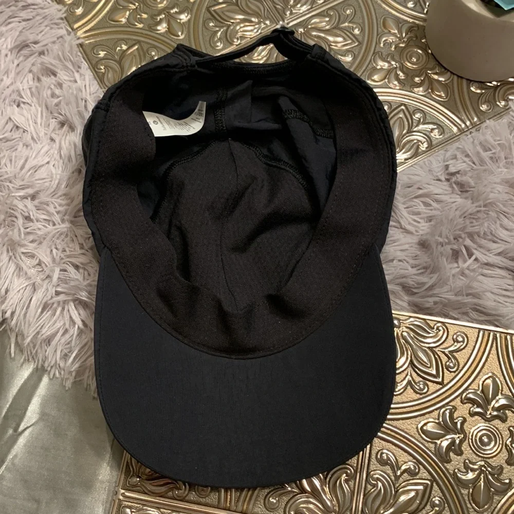 🌹lululemon • Black Nylon Running Casual Unisex Adjustable Hat with free bag •